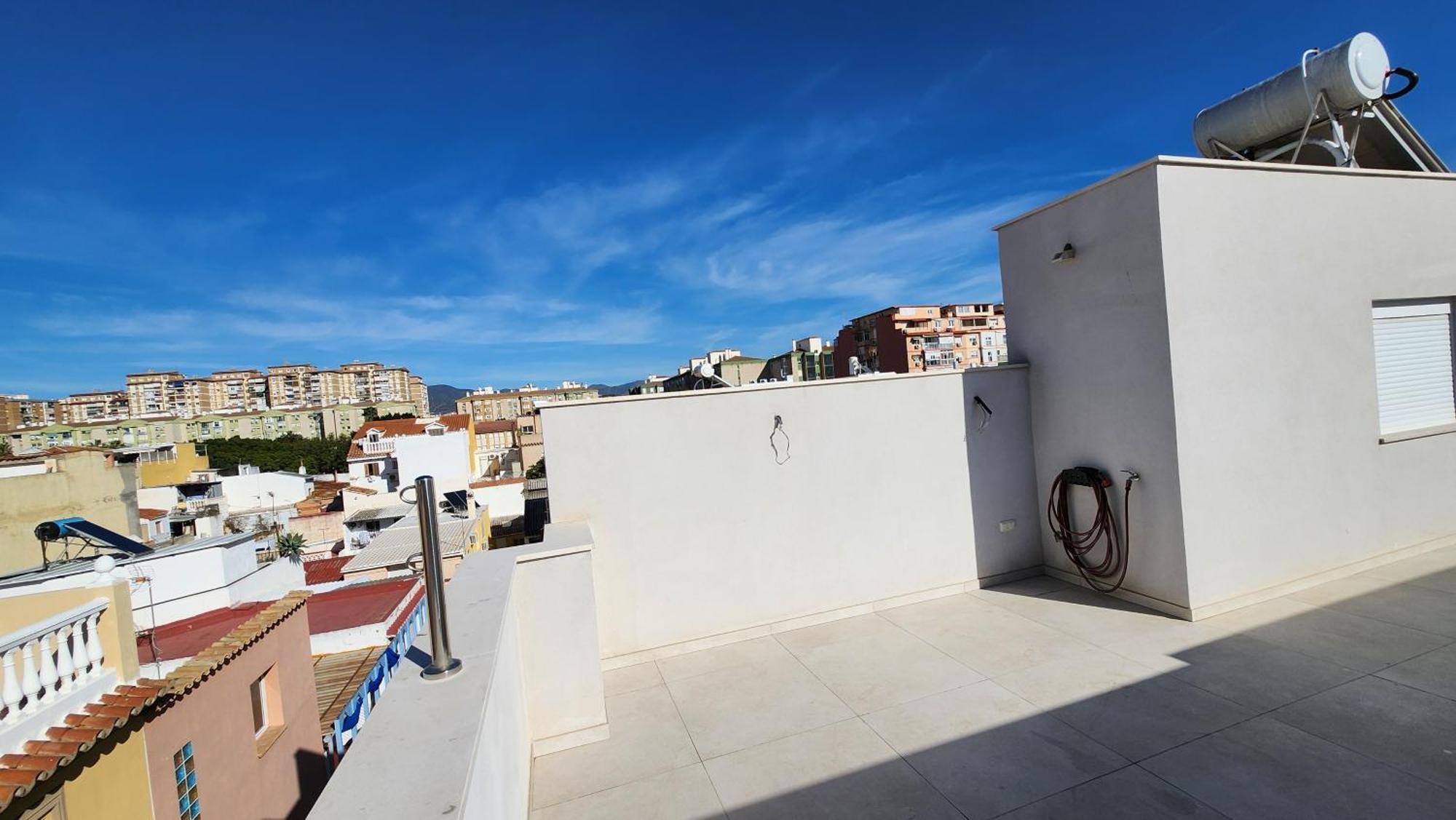 Dali Huelin Malaga Modern Beach Appartment Exterior photo